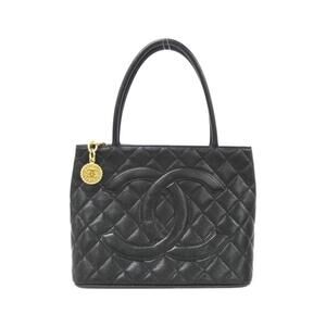 Chanel 1804 handbag